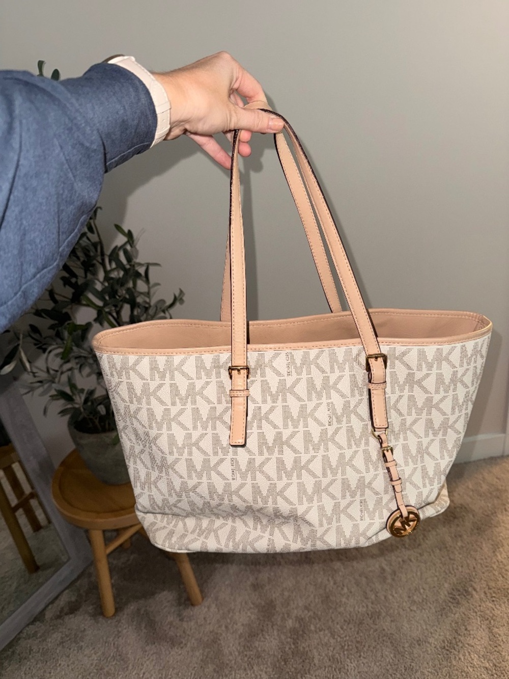 Michael Kors Jet Set Travel Tote Bag & Wallet set Vanilla/Cream